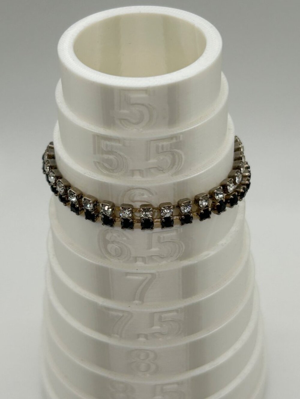 Vintage Tennis Bracelet With Black & Clear Rhinestones Silver Tone 6.5 Inches Lo - Picture 11 of 11
